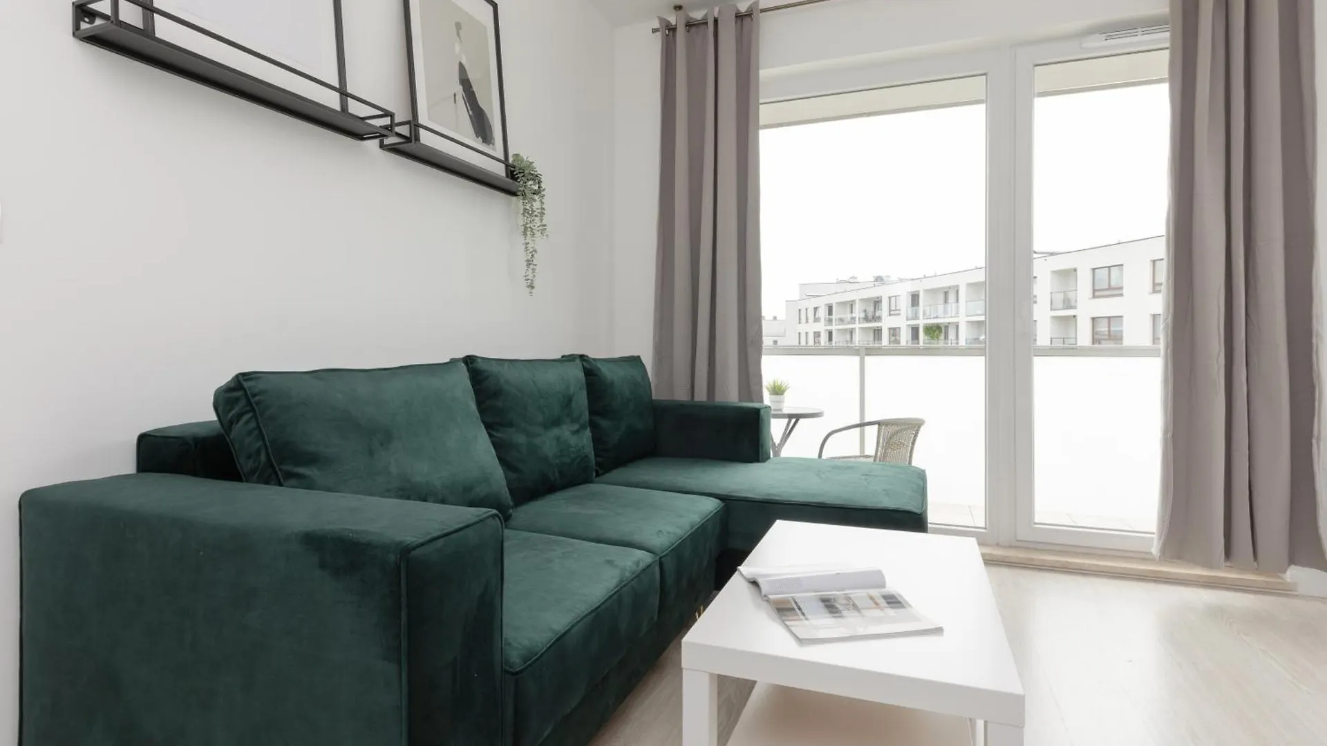 Metro Bielany Apartments By Noclegi Renters Warsaw 0*,