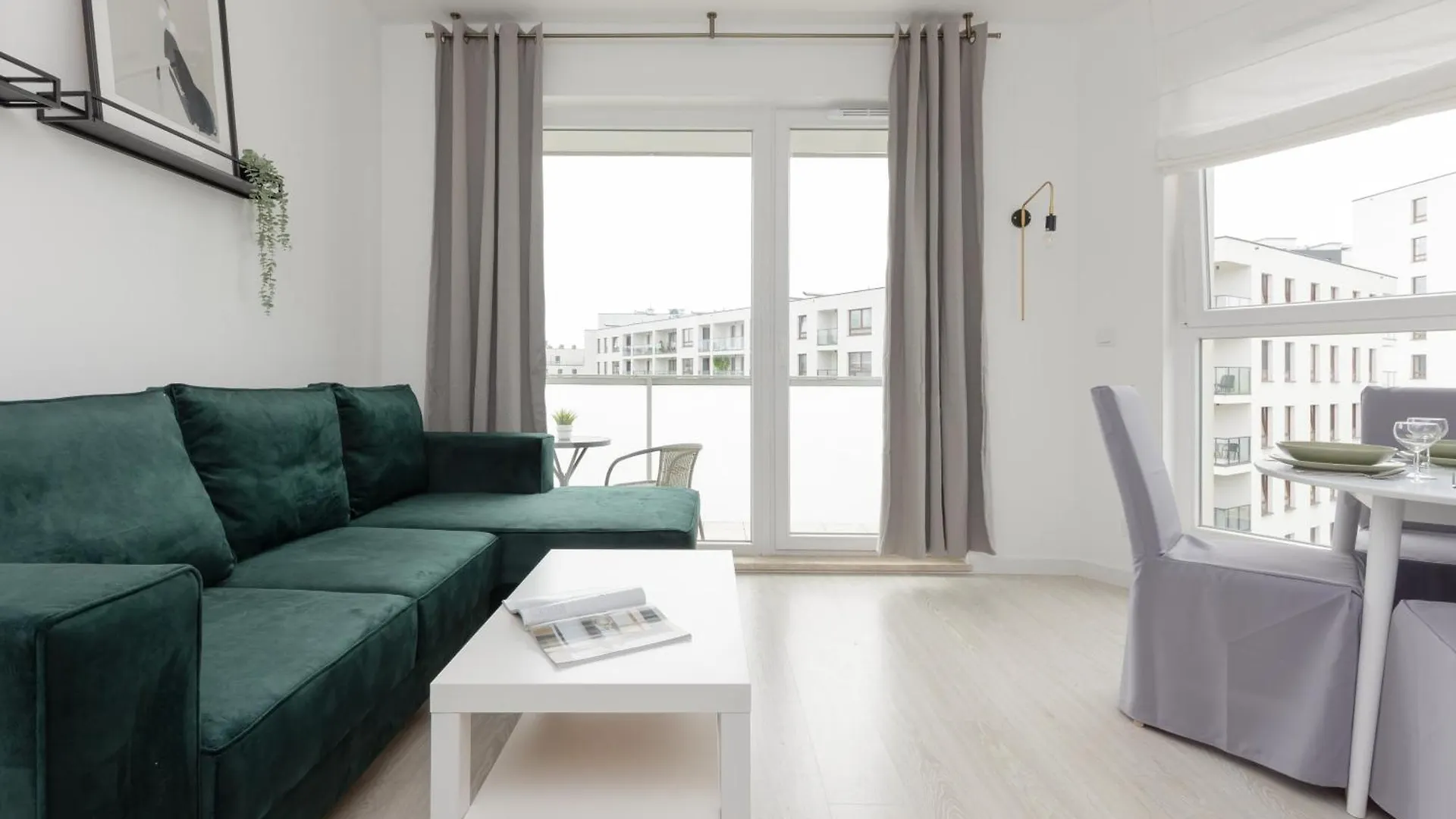 Metro Bielany Apartments By Noclegi Renters Warsaw