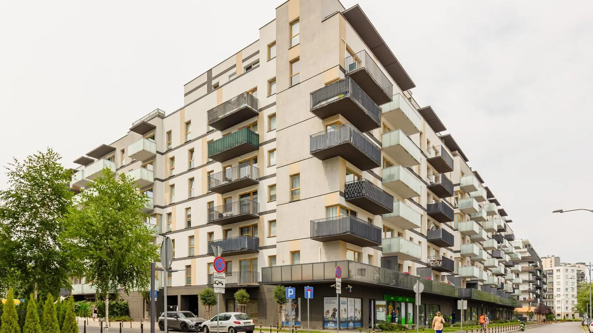 Metro Bielany Apartments By Noclegi Renters Warsaw Poland
